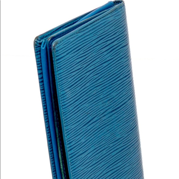 LV Mens Wallet - Picture 2 of 3